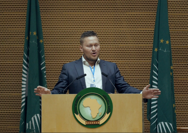 Håvar Bauck speaking at the African Union