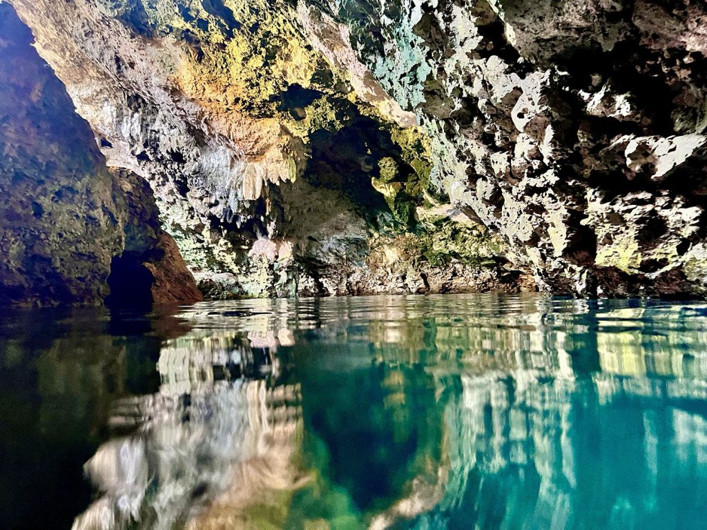 Zanzibar Swahili Cave